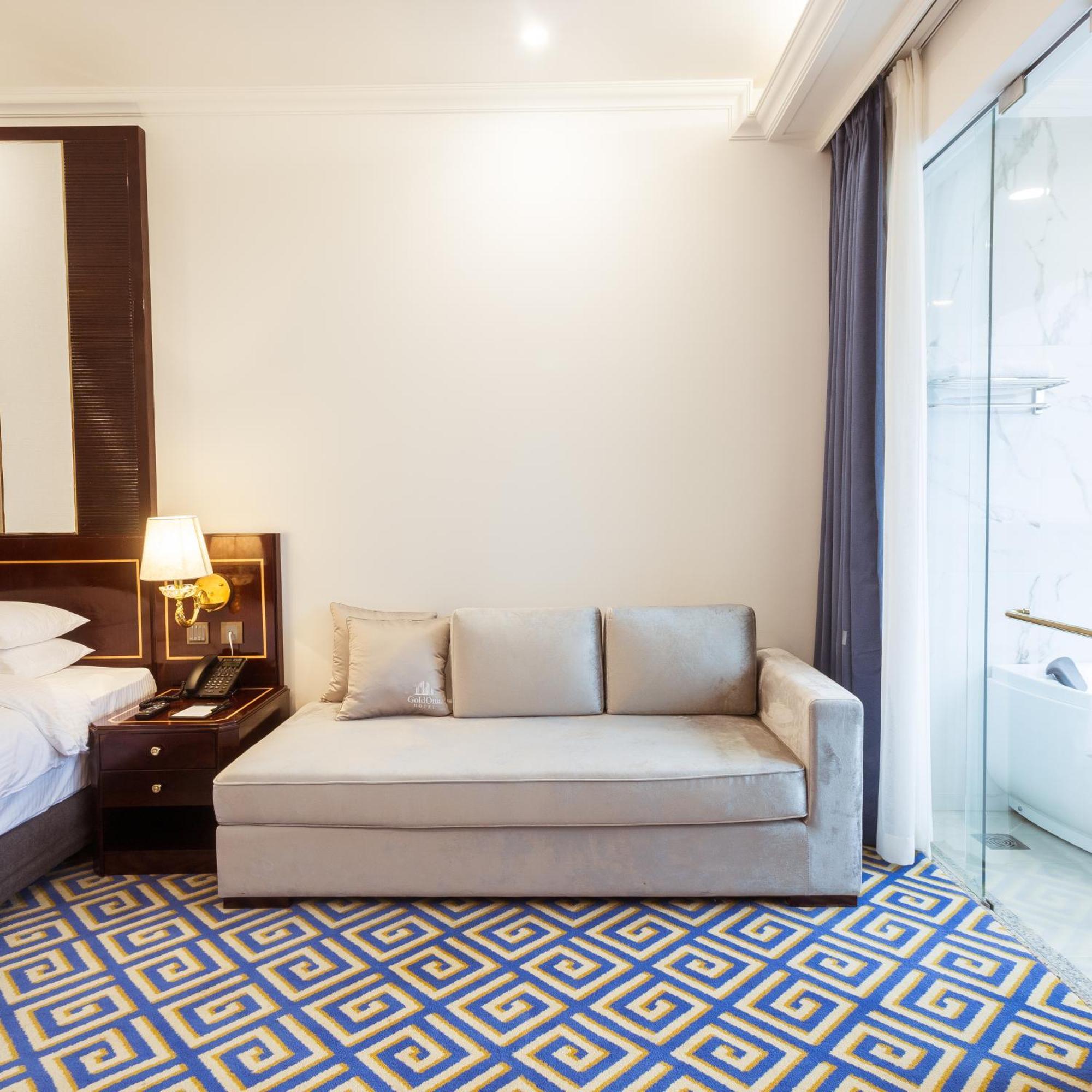 Goldone Hotel & Suites Seogwipo Exterior photo
